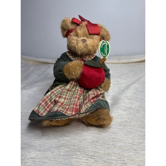 Bearington Collection Granny Smith" teddy bear - Picture 5 of 9